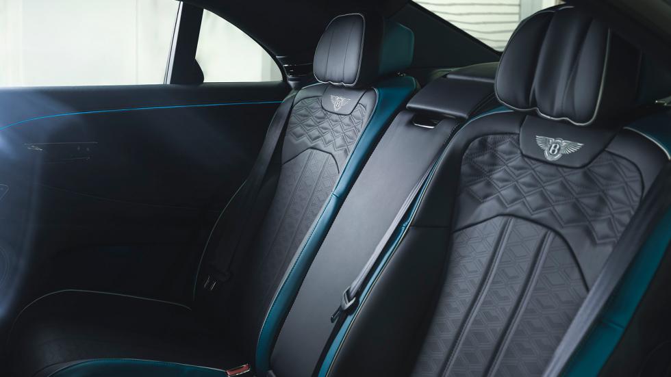 Η νέα βαφή της Bentley κοστίζει περισσότερο από μία Mercedes C-Class!